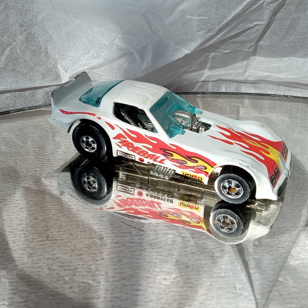 Hot Wheels 1982 Fireball Funny Car VF